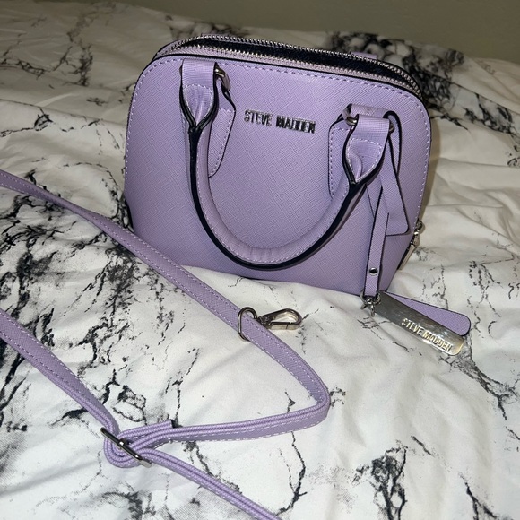 Steve Madden handbags pastel blue, purple, and black - Picture 3 of 6